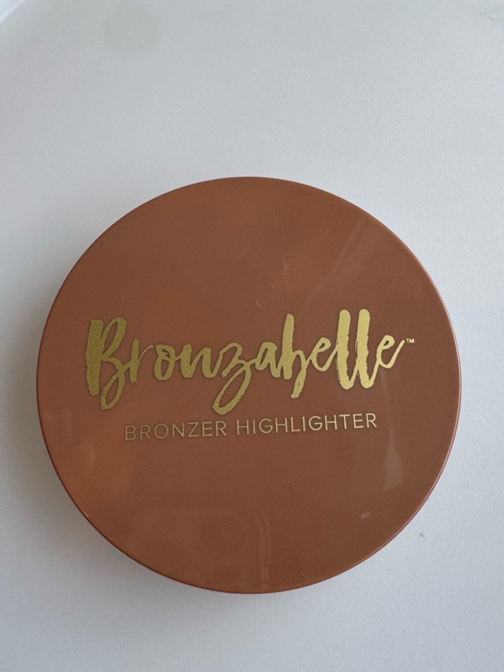 Belle by Kim Graver Bronzabelle Bronzer Compact - Warm Brown